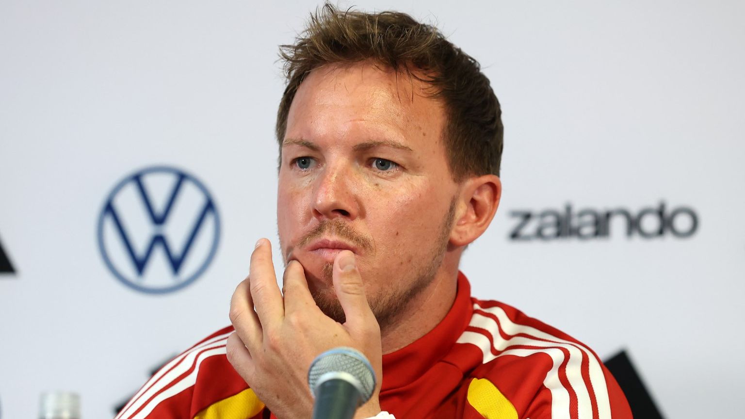 Julian Nagelsmann Nach Der WM Ansage Auf Einmal Gefangen Im julian-nagelsmann-nach-der-wm-ansage-auf-einmal-gefangen-im